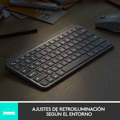 Teclado Avanzado Recargable, Logitech Mx Keys Mini - Grafito + Mouse Inalámbrico Avanzado Logitech MX Master 4 Bluetooth/Bolt - Grafito